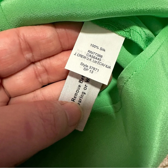 NWT J Crew 100% Silk Green Long Sleeve Button Down Blouse Size 10 - Picture 4 of 14